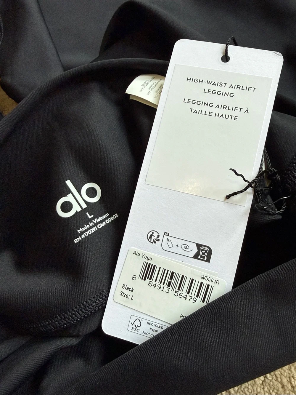 *NWT* ALO Yoga High-Waist Airlift Leggings, Black, Sz L